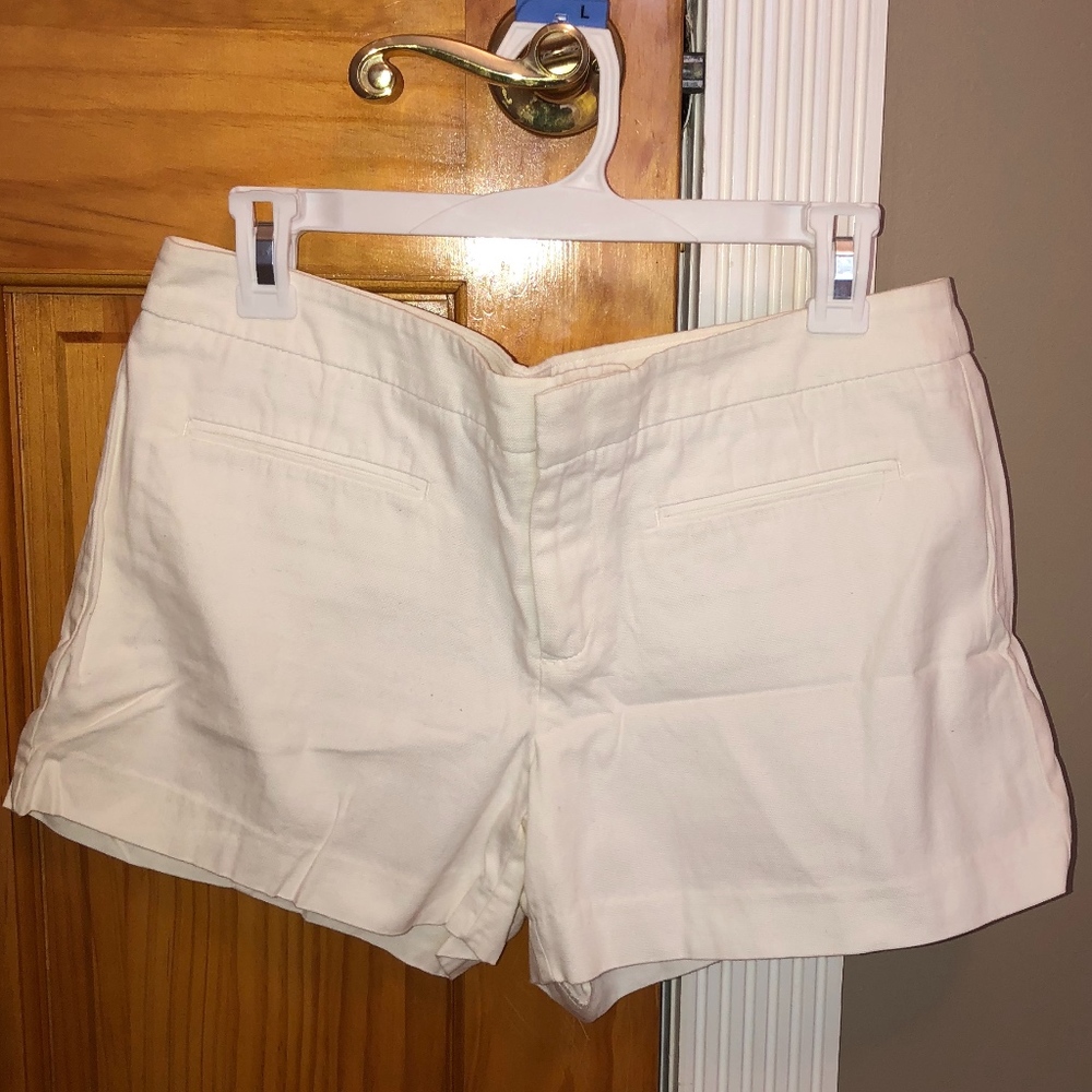 GAP Mid-Thigh White Shorts